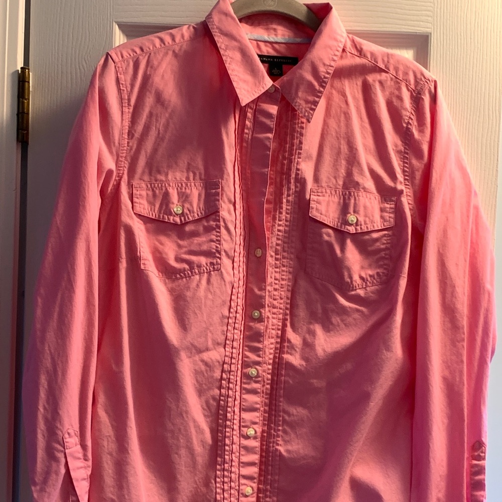 🪢 3/$15 Banana Republic shirt 100% cotton